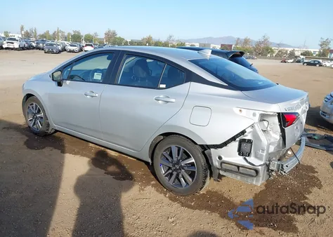 2025 Nissan Versa 1.6 Sv z USA, uszkodzony, nr VIN 3N1CN8EV2SL840467